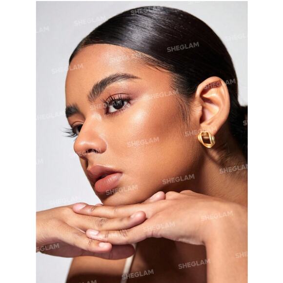 SHEGLAM Snatch & Define Contour Stick - Terracotta | Cream Contour for Medium - Picture 2 of 8